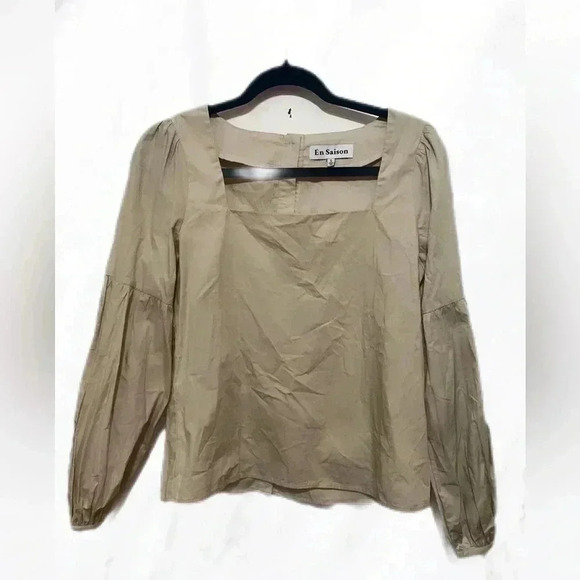 En Saison beige square neck  long sleeve lightweight back button top S - Picture 1 of 4